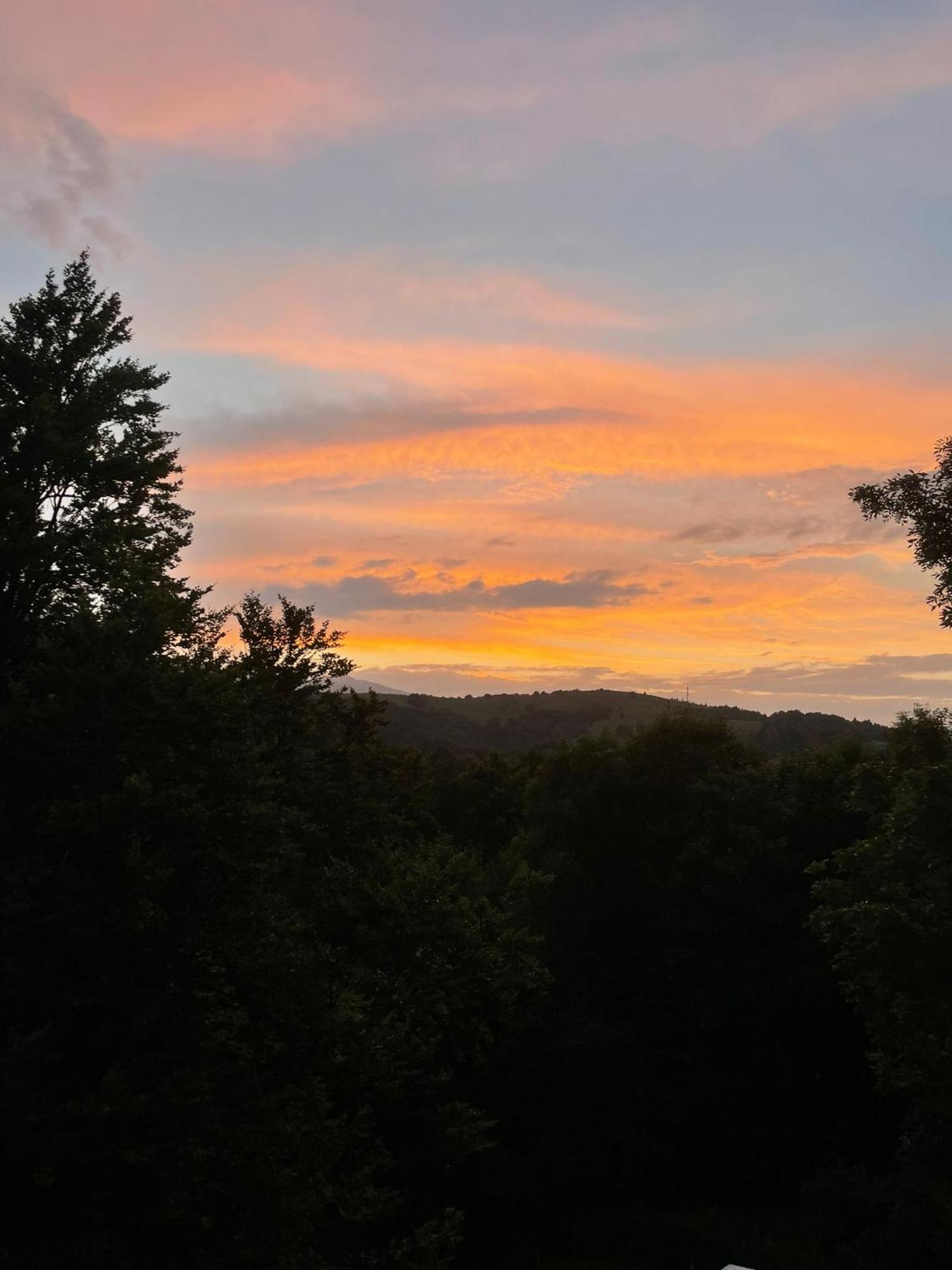Giulio Mountain B&B Ала Экстерьер фото